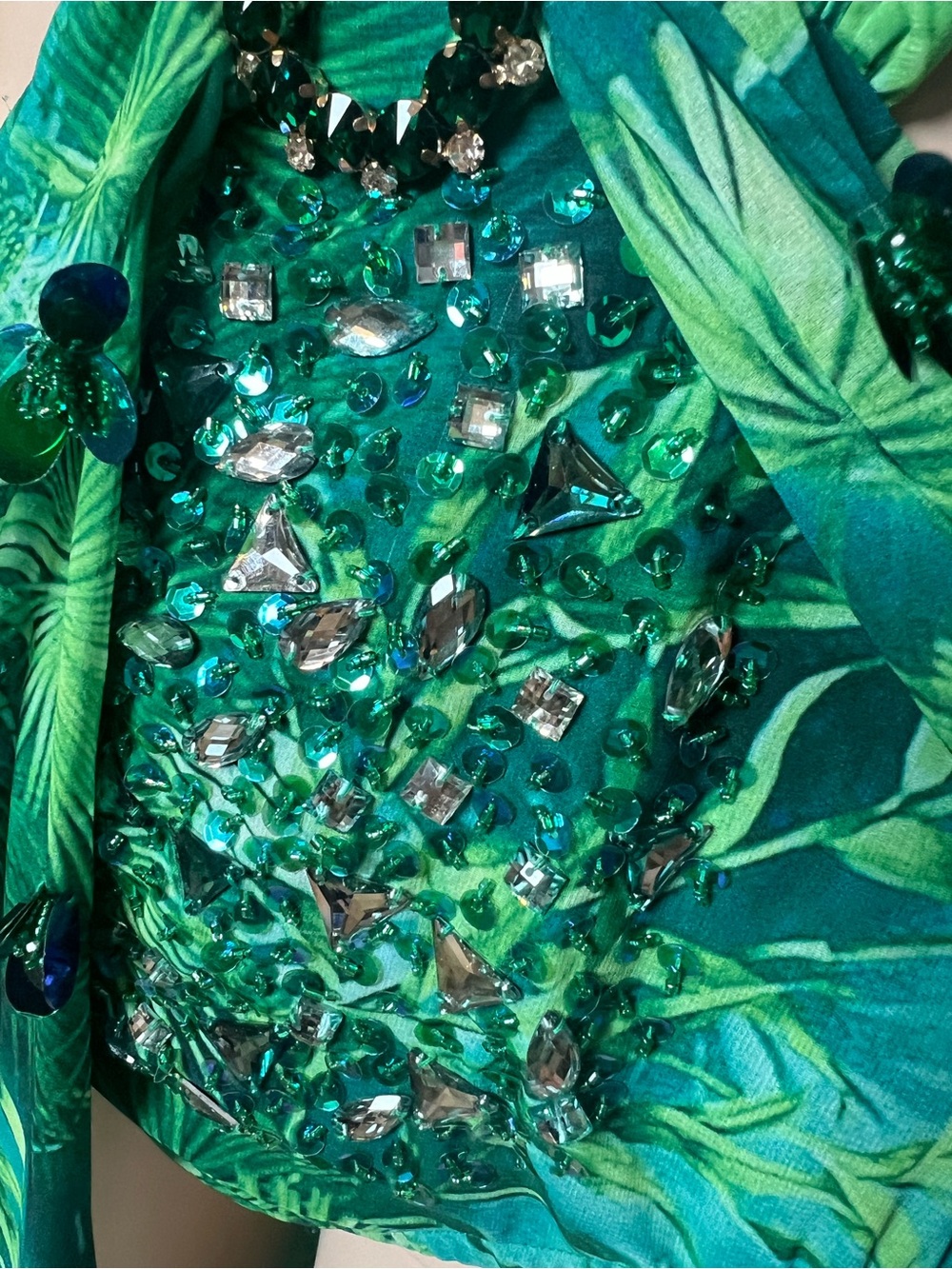 The JLO DRESS!!! Tropical Green Plunging Cutout Gown - Picture 12 of 15